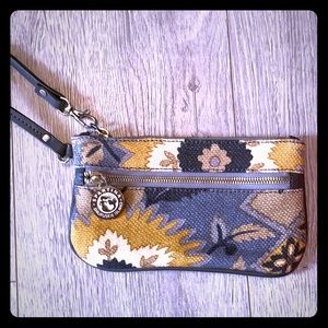 Spartina Daufuskie Island wristlet final price